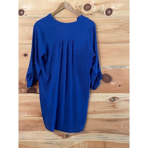 LUSH women's royal blue sheer blouse V-neck. Roll tab sleeve. Size Small - Picture 4 of 7